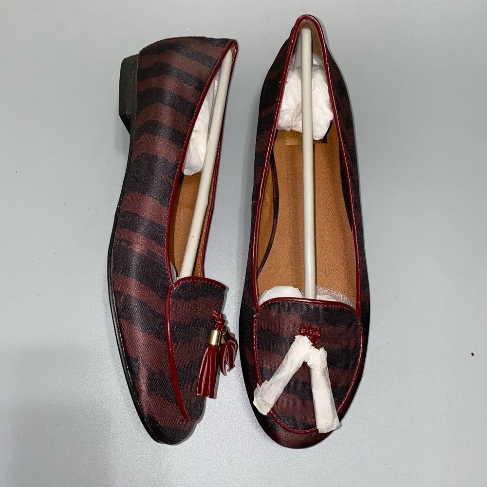 DOLCE VITA Women’s 8 Tassle Flats - Picture 3 of 3
